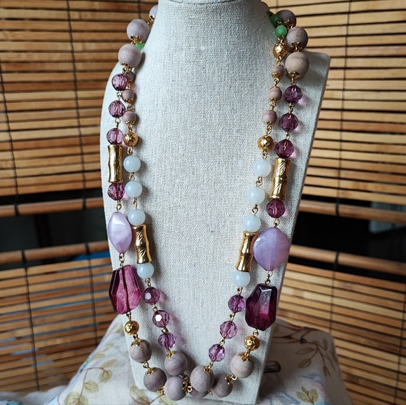 Joan Rivers Signed Raspberry Glass Wood Beaded Jade Green Necklace Golden Bamboo - Picture 1 of 11